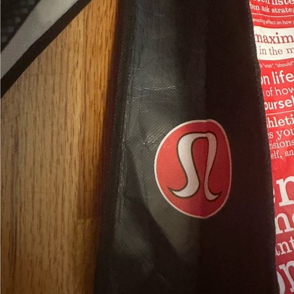 Lululemon Reusable Empty 2 Bags (B Tres ) - Picture 3 of 6